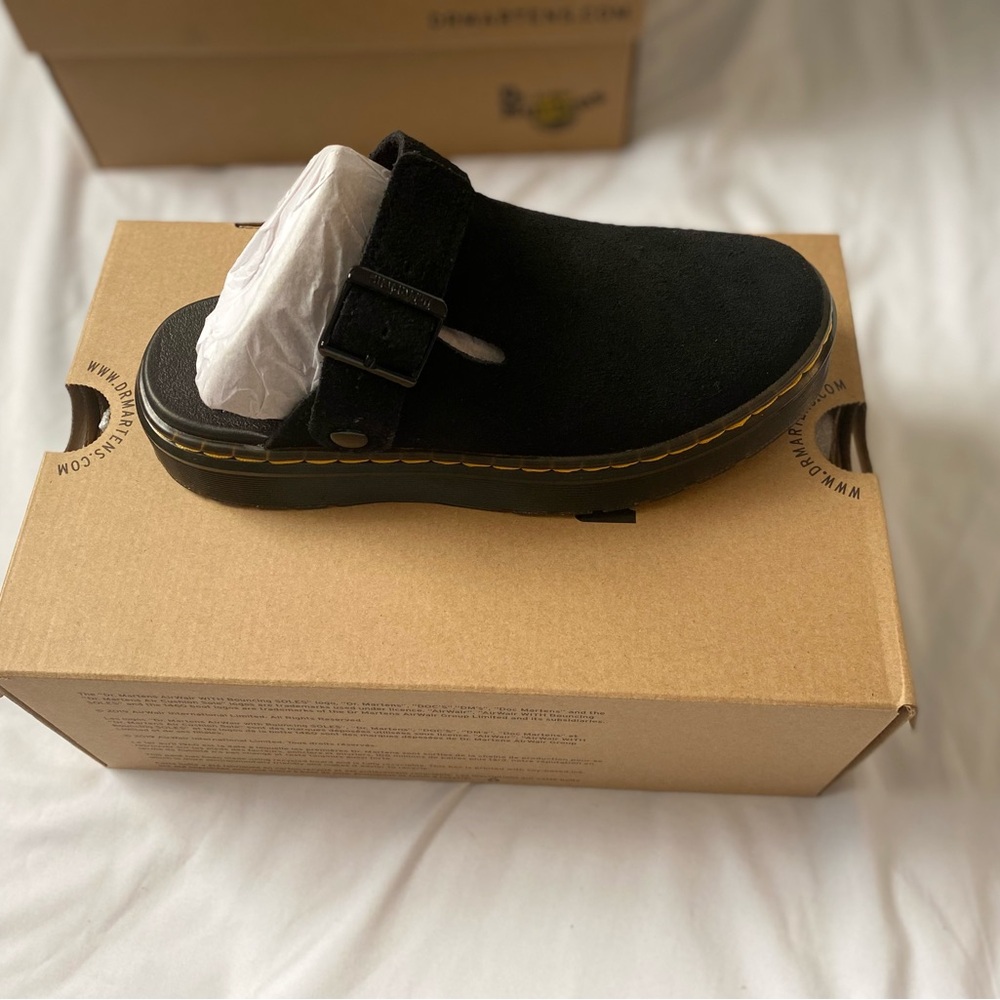 Dr. Martens carlson